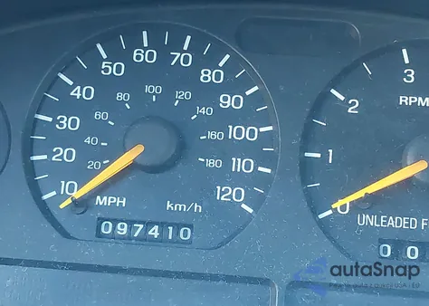 1998 Ford Mustang z USA, uszkodzony, nr VIN 1FAFP4043WF168128